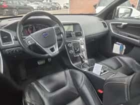 Volvo XC60 thumbnail 5
