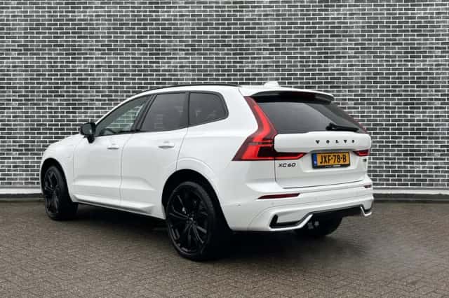 Volvo XC60 (2025) thumbnail 4