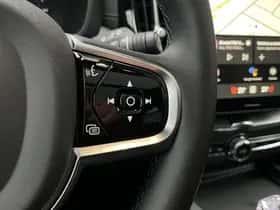 Volvo XC60 thumbnail 31