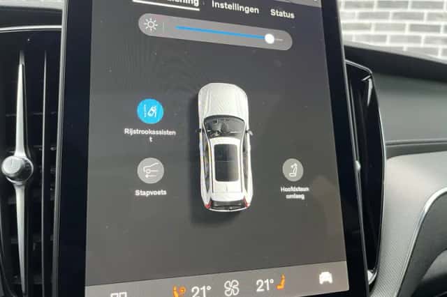 Volvo XC60 (2025) thumbnail 39