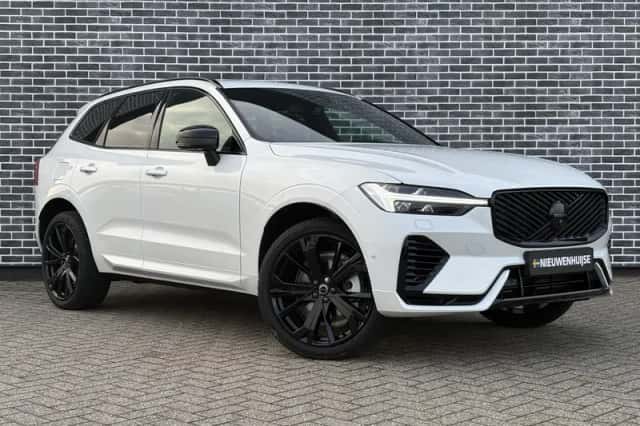 Volvo XC60 (2025) thumbnail 9