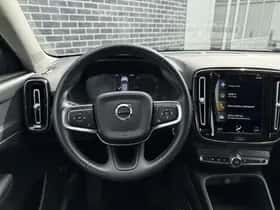 Volvo XC40 thumbnail 11