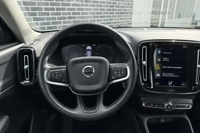 Volvo XC40 (2020) thumbnail 12