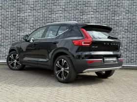 Volvo XC40 thumbnail 17