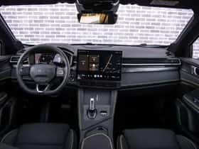 Lynk & Co 01 (2025) thumbnail 2