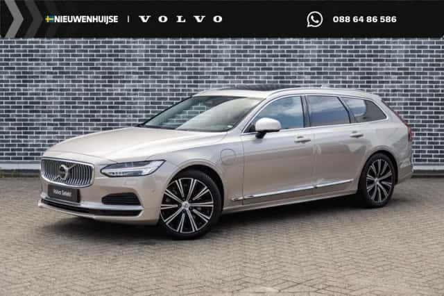 Volvo V90 (2023) thumbnail 1