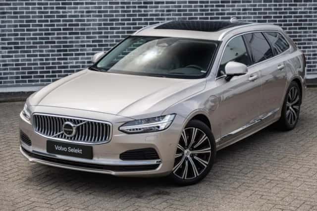 Volvo V90 (2023) thumbnail 5