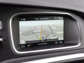 Volvo V40 (2016) thumbnail 22