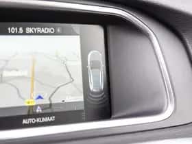 Volvo V40 (2016) thumbnail 23