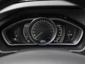 Volvo V40 (2016) thumbnail 30