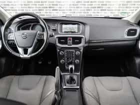 Volvo V40 (2016) thumbnail 31