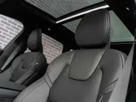 Volvo XC60 thumbnail 5