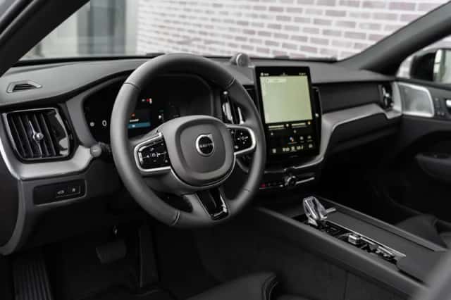 Volvo XC60 (2026) thumbnail 10