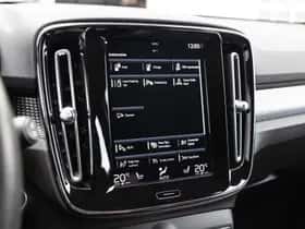 Volvo XC40 thumbnail 17