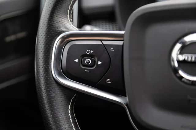 Volvo XC40 (2020) thumbnail 23