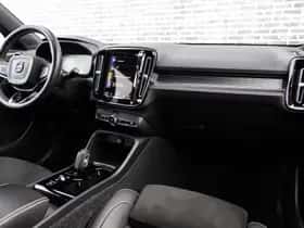 Volvo XC40 thumbnail 30
