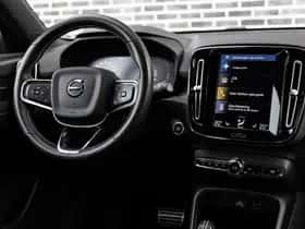Volvo XC40 thumbnail 7