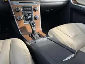 Volvo XC60 thumbnail 18