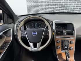 Volvo XC60 thumbnail 7