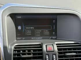 Volvo XC60 thumbnail 9
