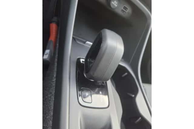 Volvo XC40 (2021) thumbnail 11