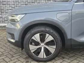 Volvo XC40 thumbnail 24