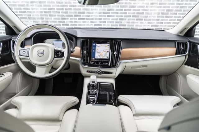 Volvo S90 (2019) thumbnail 3