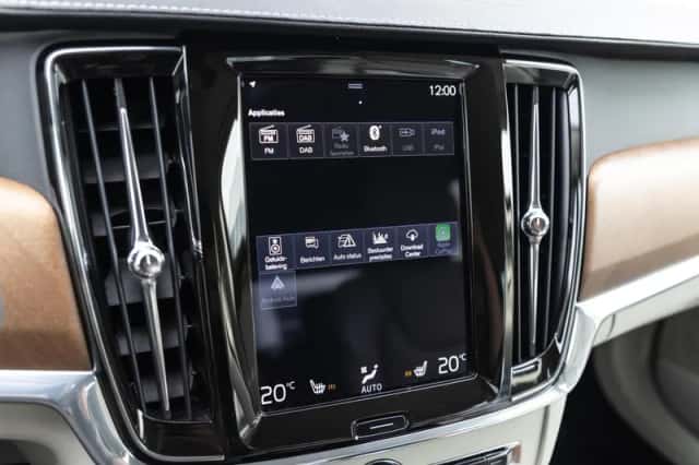 Volvo S90 (2019) thumbnail 37