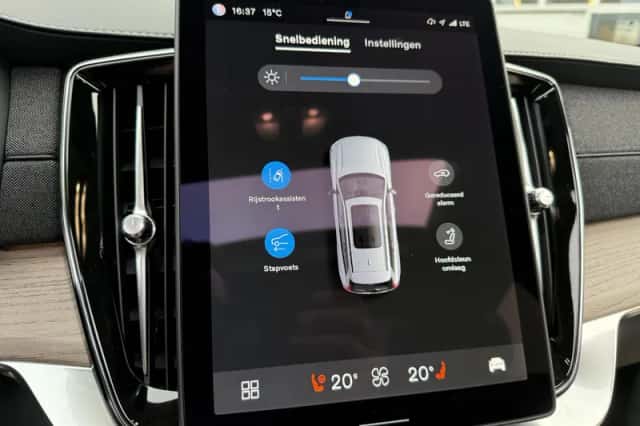 Volvo XC90 (2025) thumbnail 19