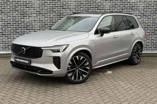 Volvo XC90 (2025) thumbnail 23
