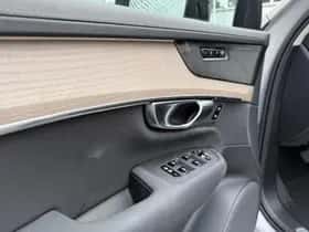 Volvo XC90 thumbnail 27