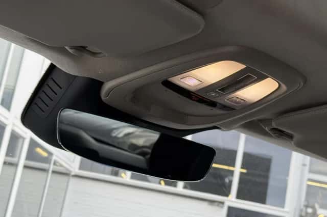 Volvo XC90 (2025) thumbnail 30
