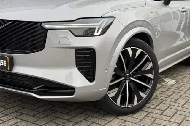 Volvo XC90 (2025) thumbnail 34