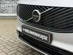 Volvo XC90 thumbnail 37