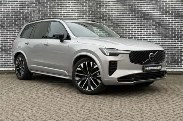 Volvo XC90 (2025) thumbnail 6