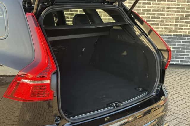 Volvo XC60 (2024) thumbnail 27