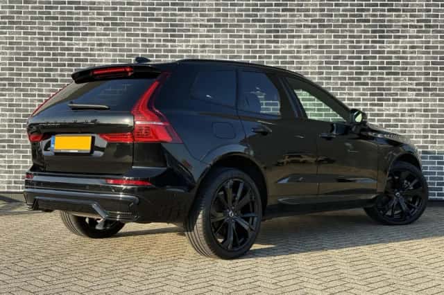 Volvo XC60 (2024) thumbnail 4