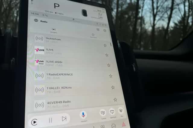 Volvo EX30 (2025) thumbnail 12