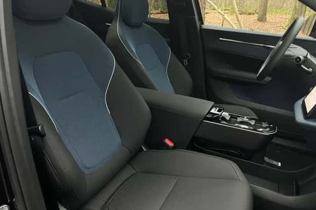 Volvo EX30 (2025) thumbnail 19