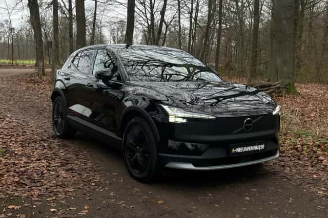 Volvo EX30 (2025) thumbnail 30