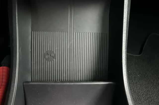 Volvo EX30 (2025) thumbnail 37