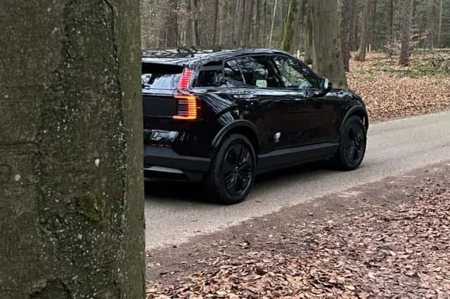 Volvo EX30 (2025) thumbnail 38