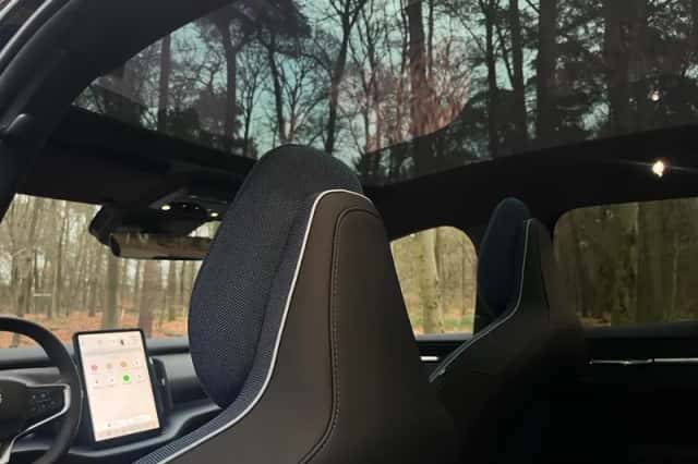 Volvo EX30 (2025) thumbnail 8