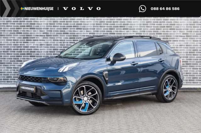 Lynk & Co 01 (2022) thumbnail 1