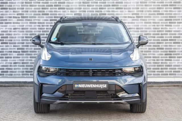 Lynk & Co 01 (2022) thumbnail 3