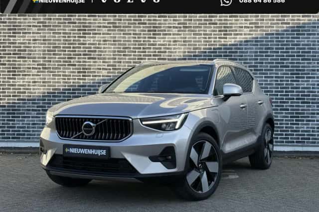 Volvo XC40 (2022) thumbnail 1