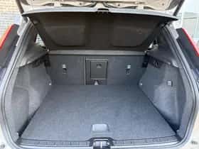 Volvo XC40 thumbnail 11