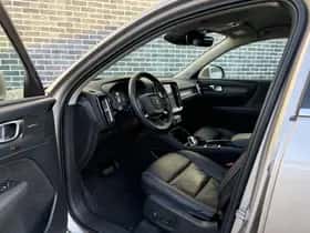 Volvo XC40 thumbnail 8