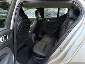 Volvo XC40 thumbnail 9