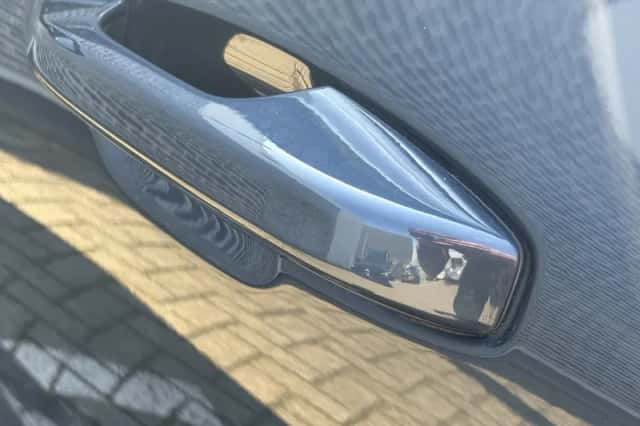 Volvo V60 (2021) thumbnail 12